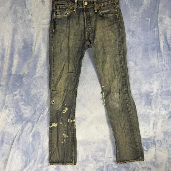 Levi's 501 distressed denim jeans men Size 31x34 - Picture 1 of 7